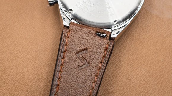 How to Swap Watch Strap for A Fresh Look